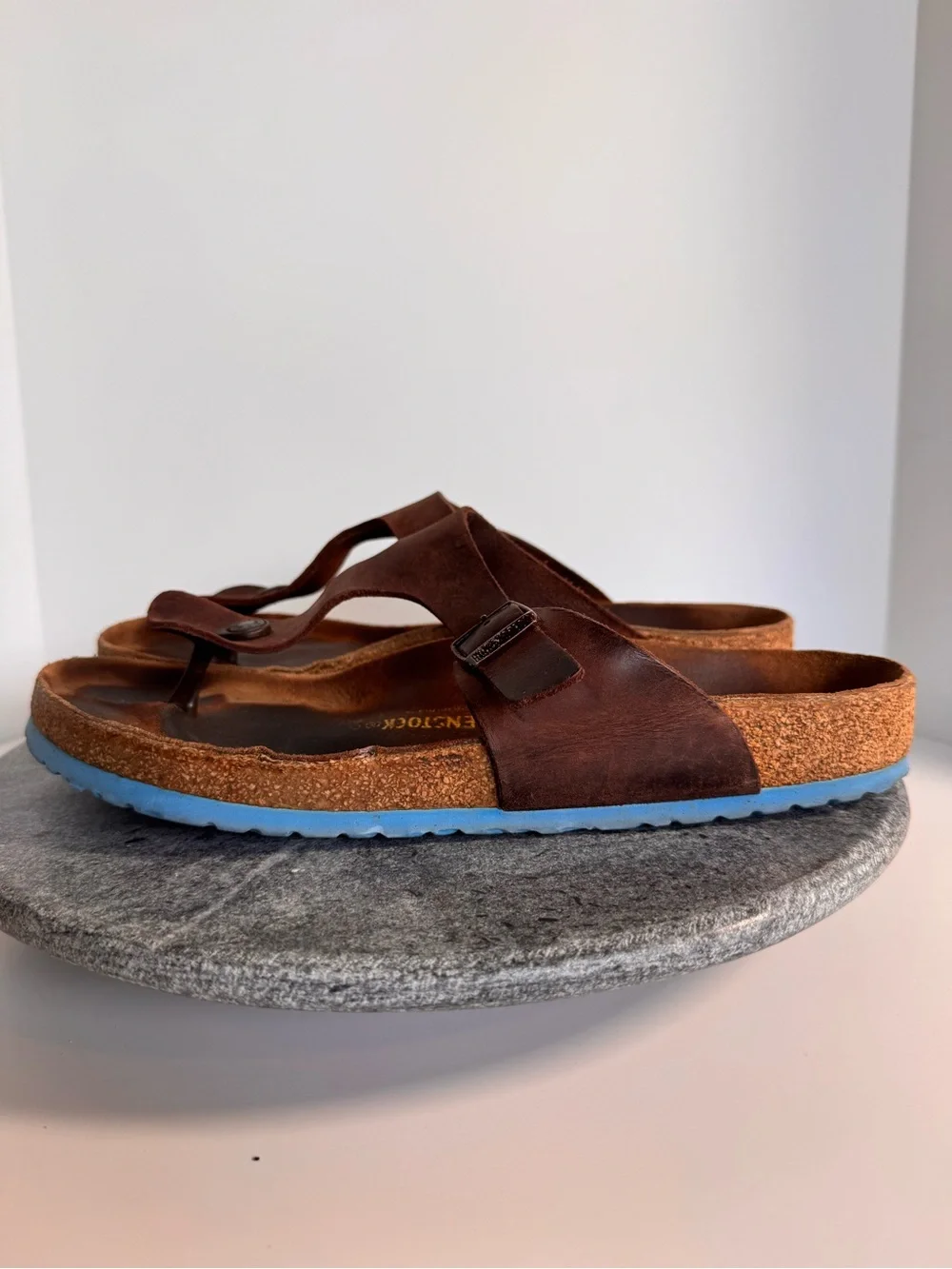 Birkenstocks Gizeh Dark Brown Leather Sandals Blue Soles 45